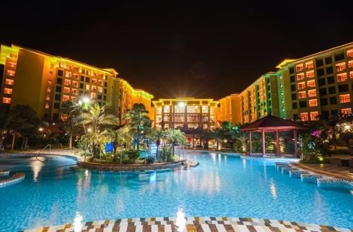 白水寨嘉华酒店峰景西餐厅